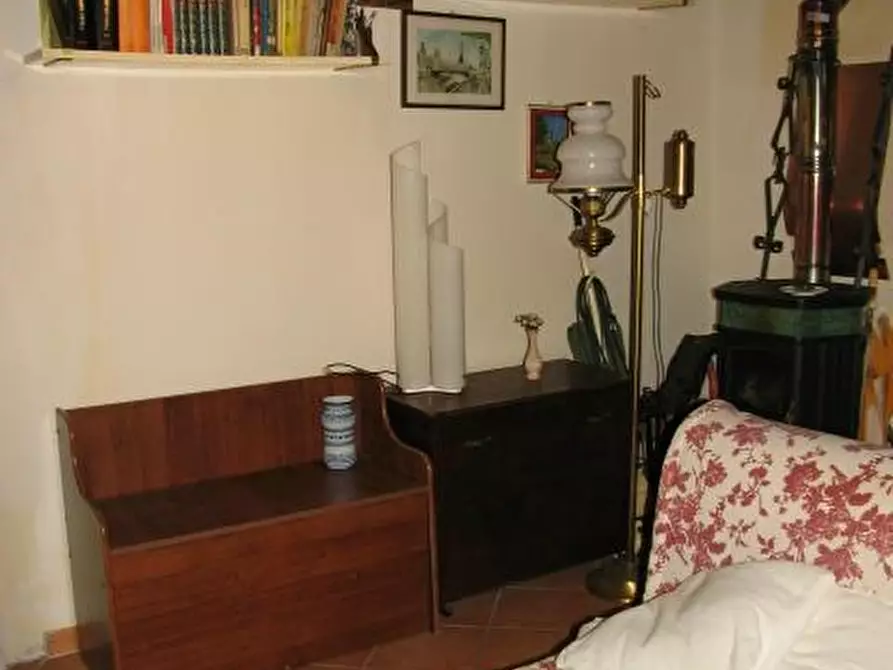 Immagine 8 di Villa in vendita  a Fivizzano