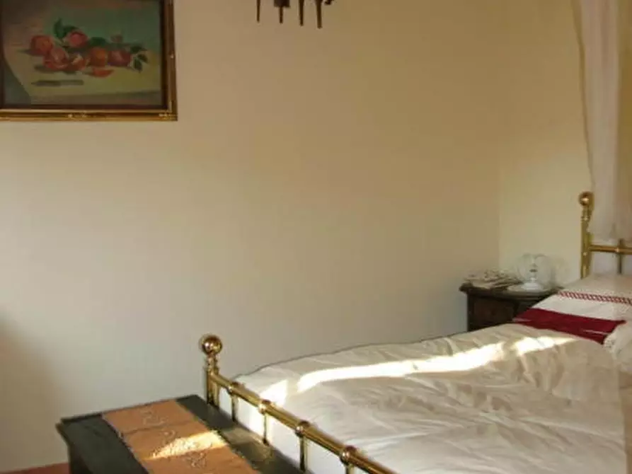 Immagine 13 di Villa in vendita  a Fivizzano