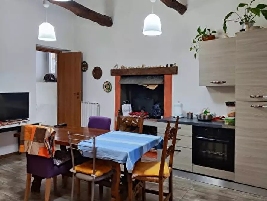 Immagine 16 di Appartamento in vendita  a Carrara