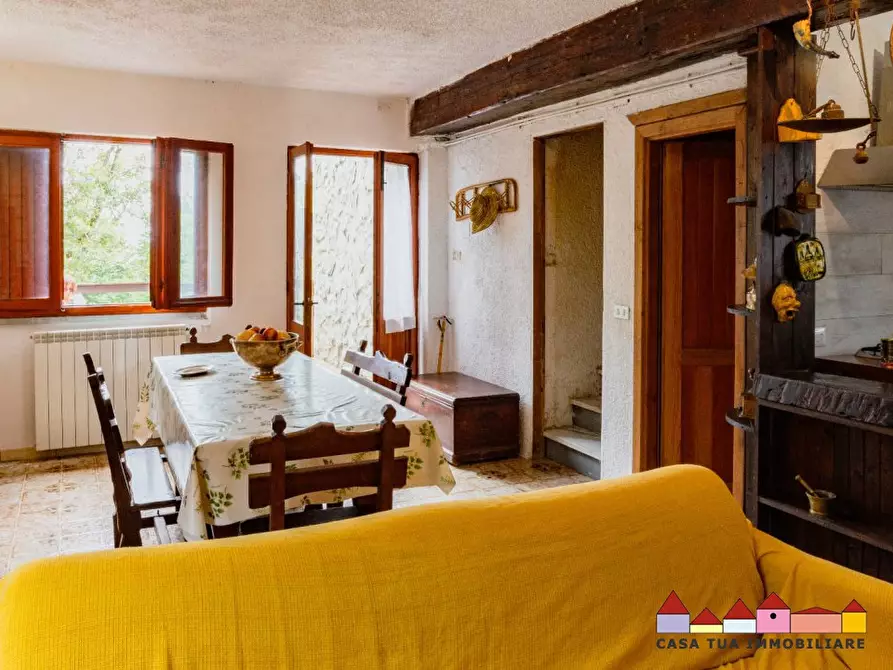 Immagine 10 di Casa semindipendente in vendita  a Zeri