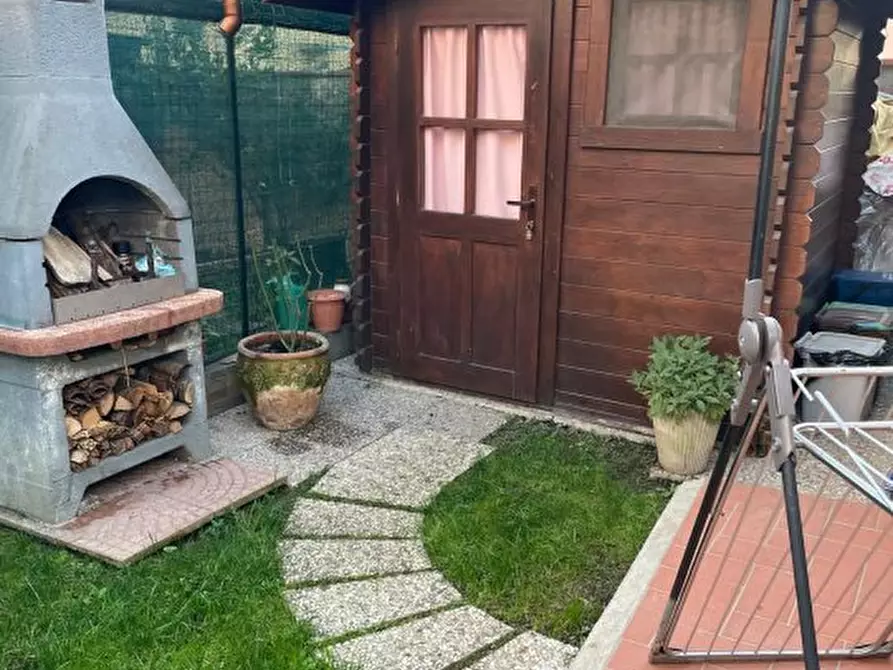 Immagine 4 di Casa semindipendente in vendita  a Carrara