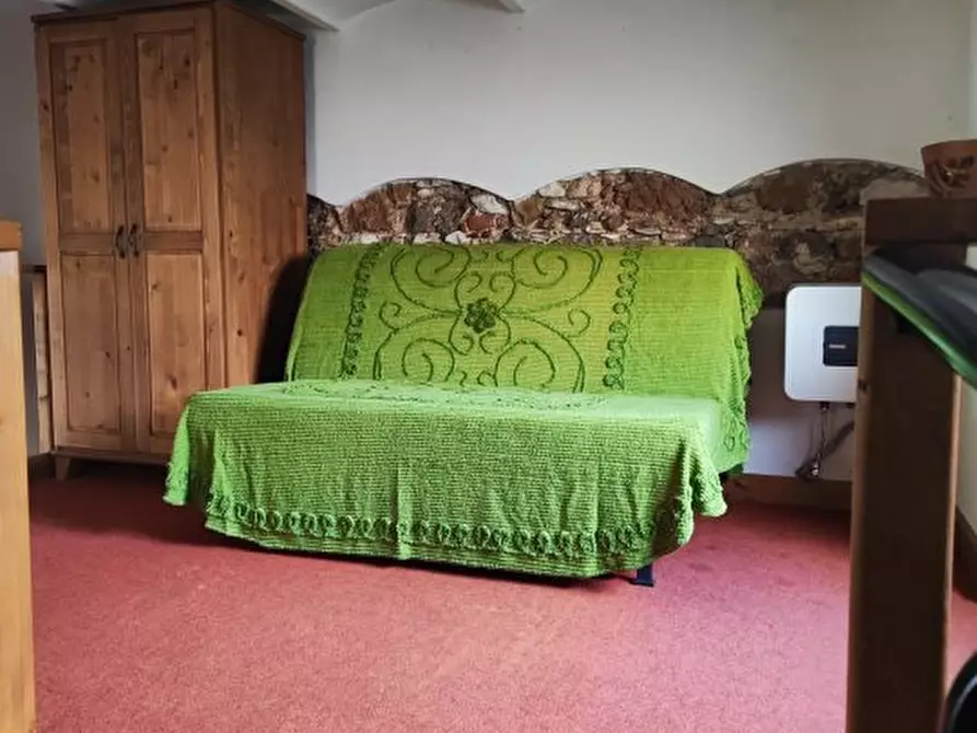 Immagine 9 di Appartamento in vendita  a Carrara