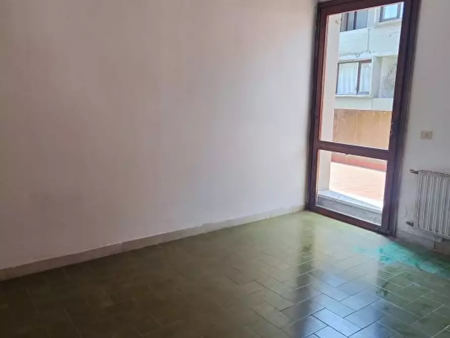 Immagine 5 di Appartamento in vendita  a Carrara