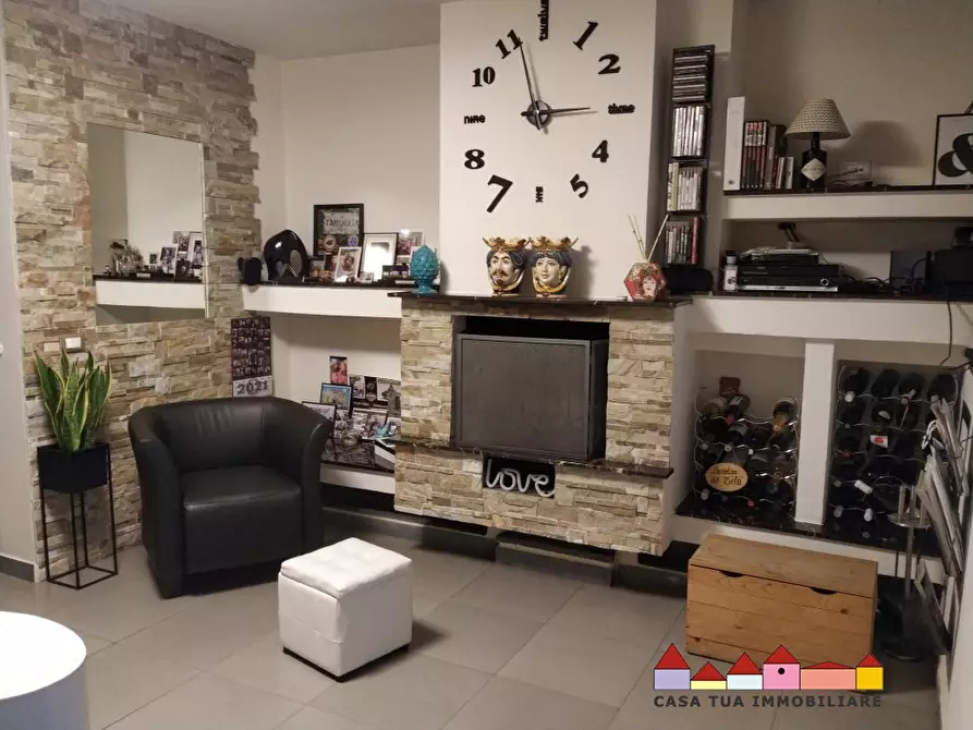 Immagine 18 di Casa semindipendente in vendita  a Carrara