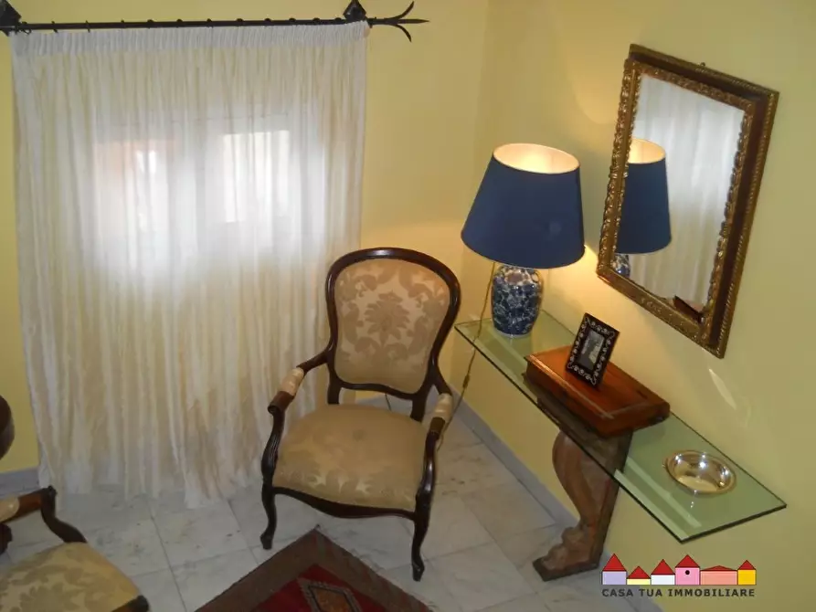 Immagine 3 di Appartamento in vendita  a Carrara