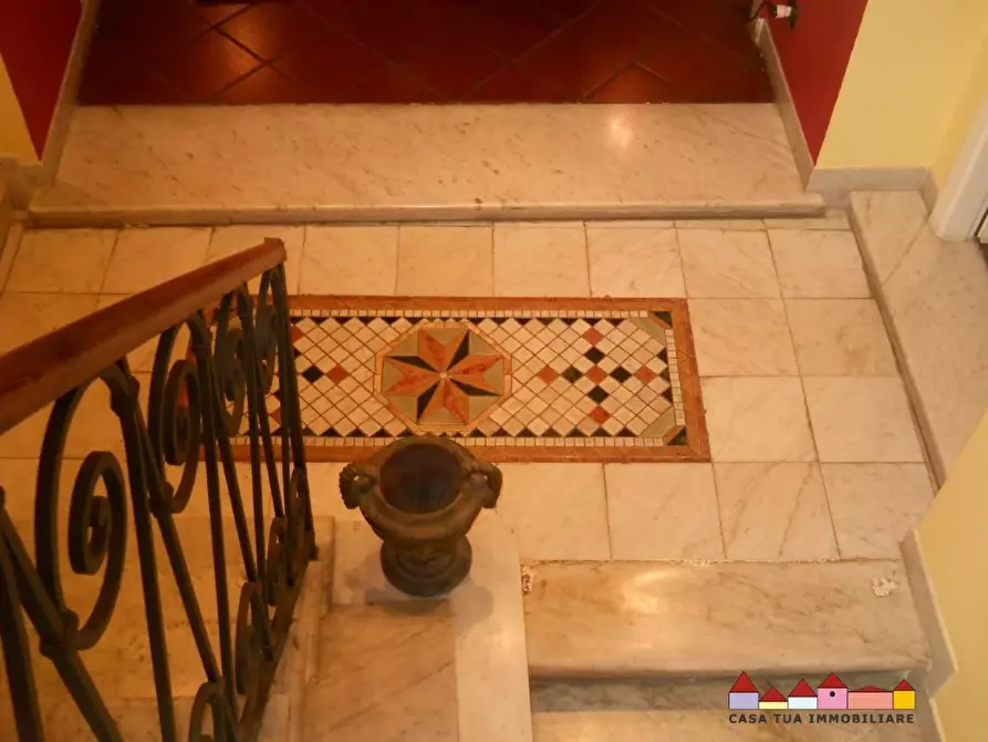 Immagine 5 di Appartamento in vendita  a Carrara