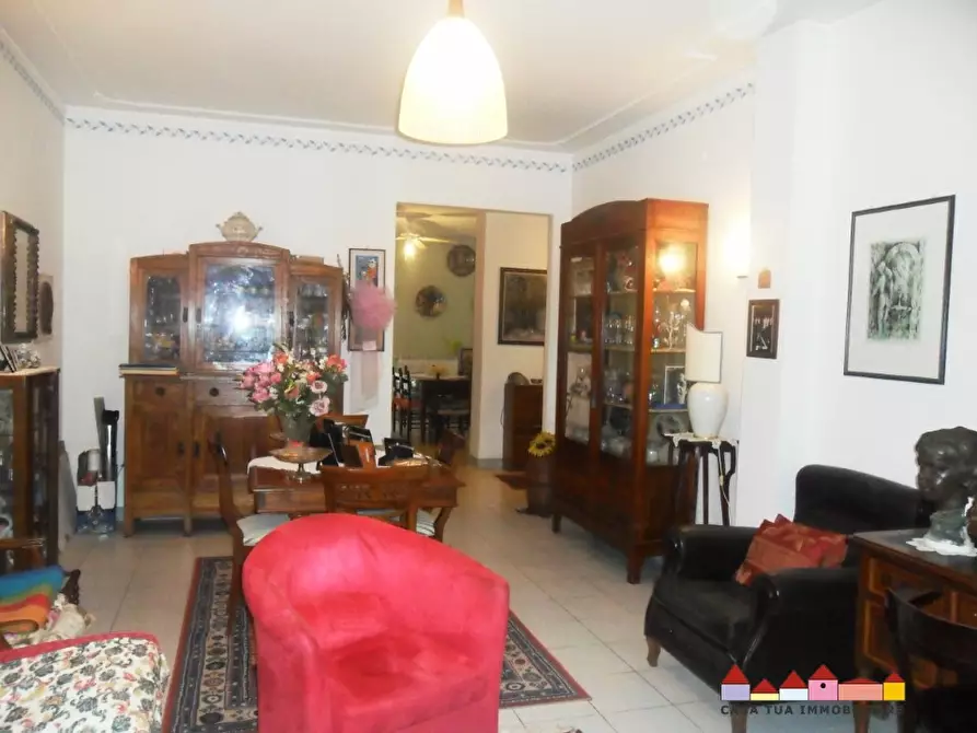 Immagine 6 di Appartamento in vendita  a Carrara