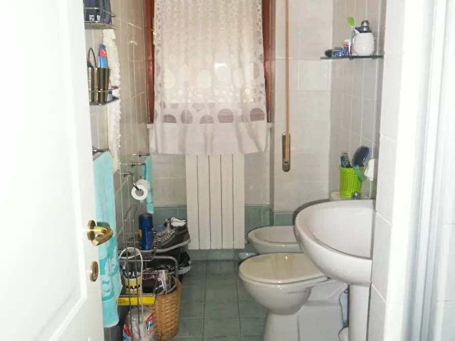 Immagine 14 di Appartamento in vendita  a Carrara