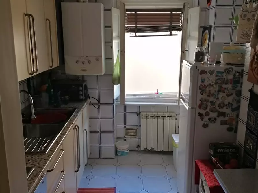 Immagine 14 di Appartamento in vendita  a Carrara