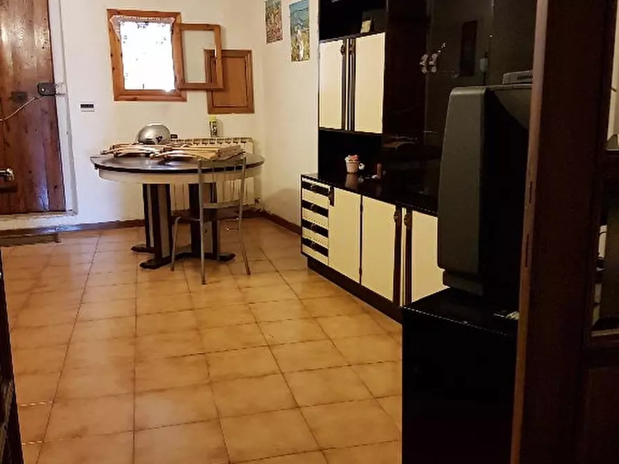 Immagine 7 di Appartamento in affitto  a Siena