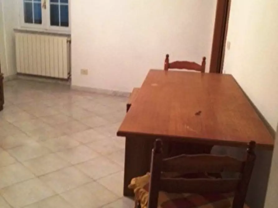 Immagine 9 di Appartamento in vendita  a Carrara