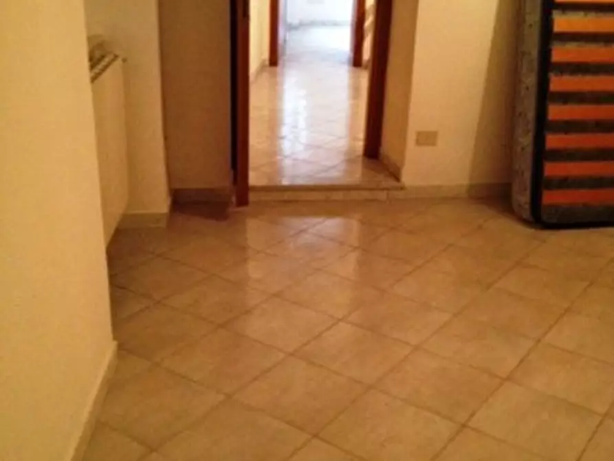 Immagine 3 di Appartamento in vendita  a Carrara