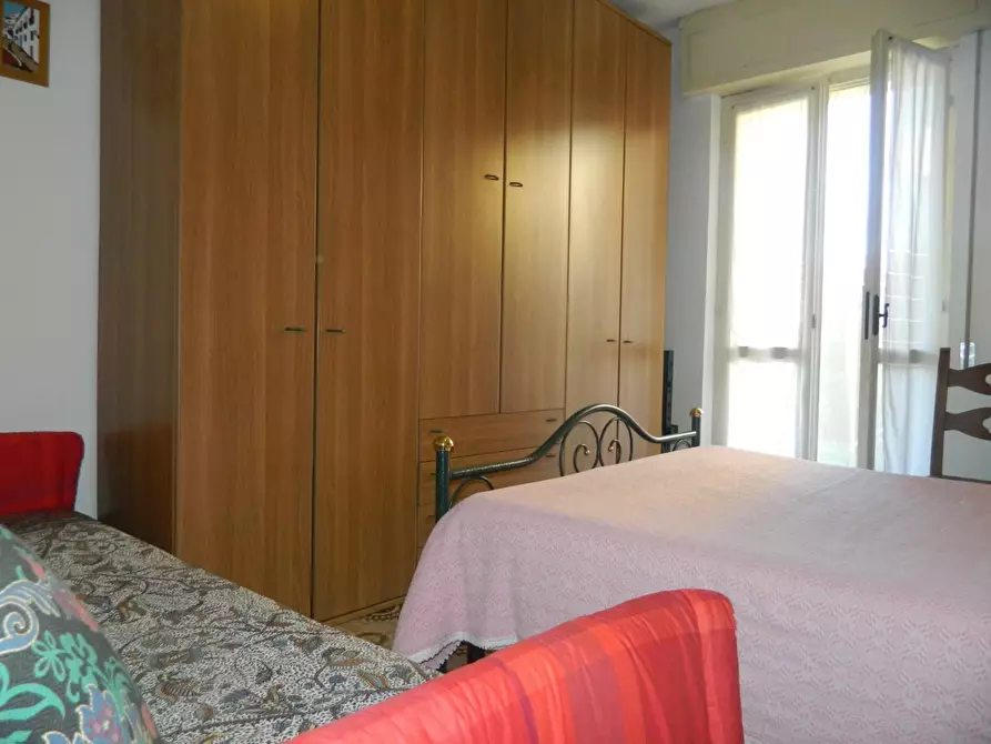 Immagine 7 di Appartamento in vendita  a Ortonovo