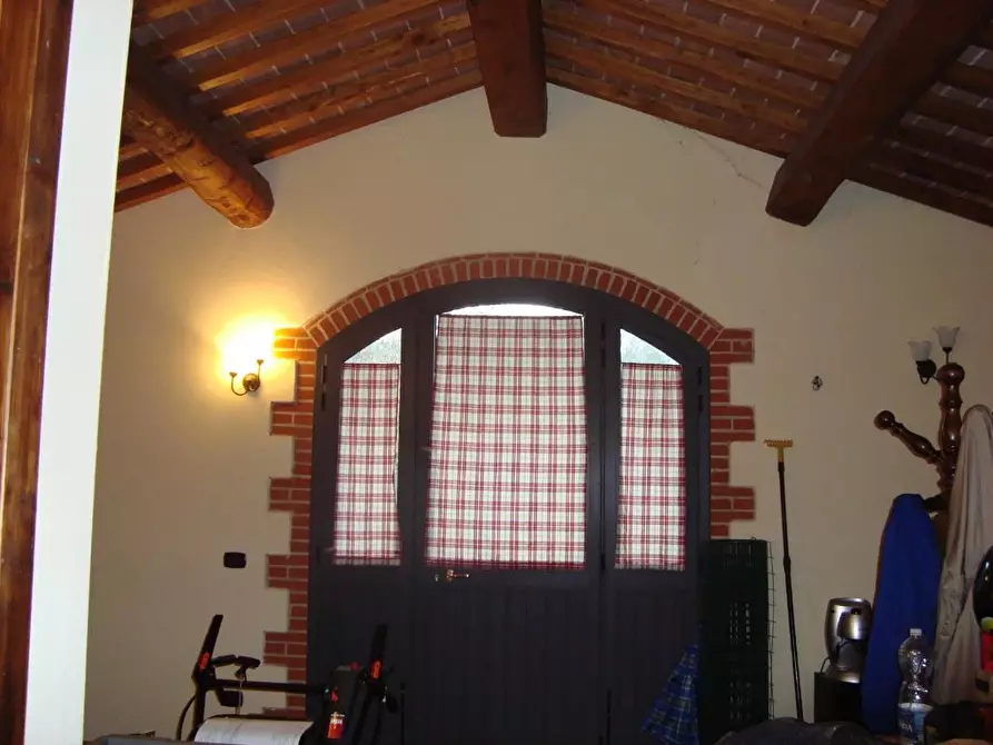 Immagine 4 di Rustico / casale in vendita  a Lamporecchio