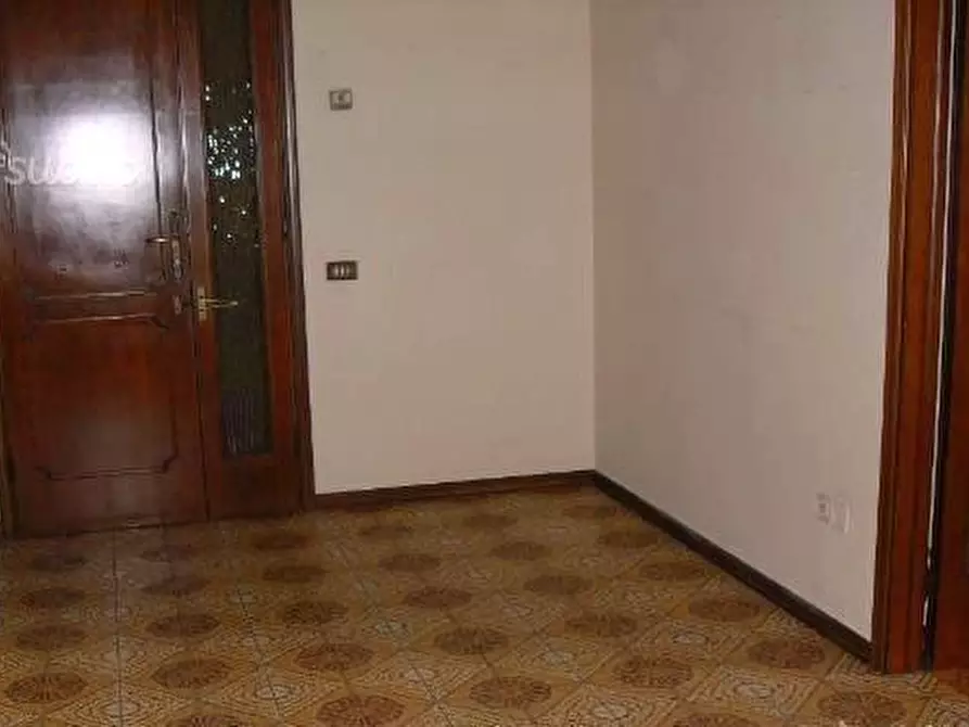 Immagine 2 di Appartamento in vendita  a Santa Maria A Monte