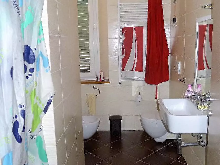 Immagine 5 di Appartamento in vendita  a Cascina