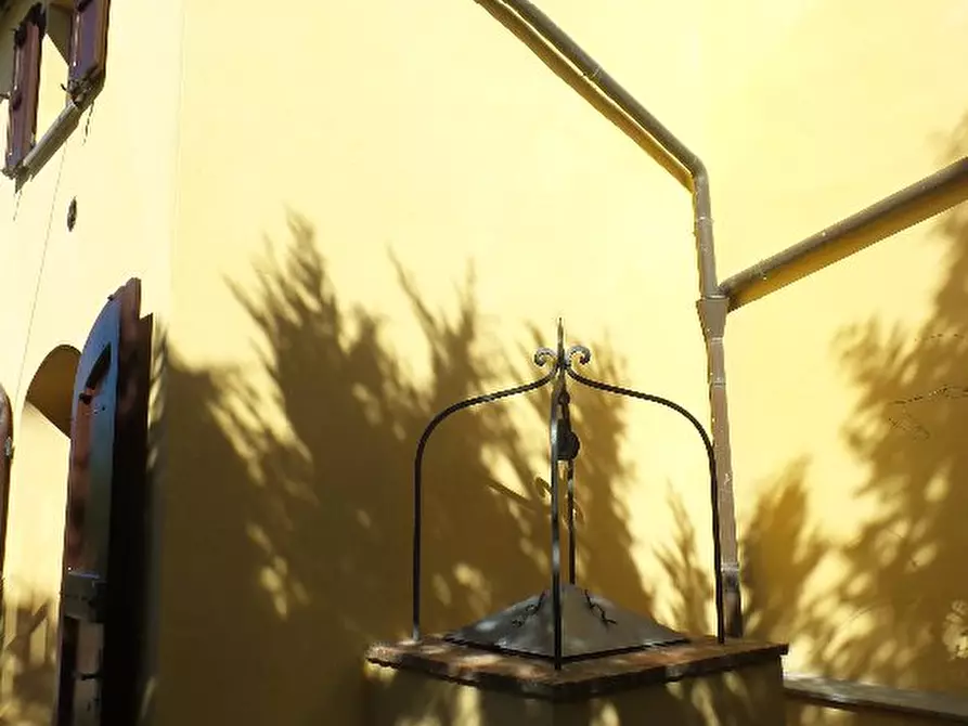 Immagine 36 di Casa colonica in vendita  a Castelfiorentino