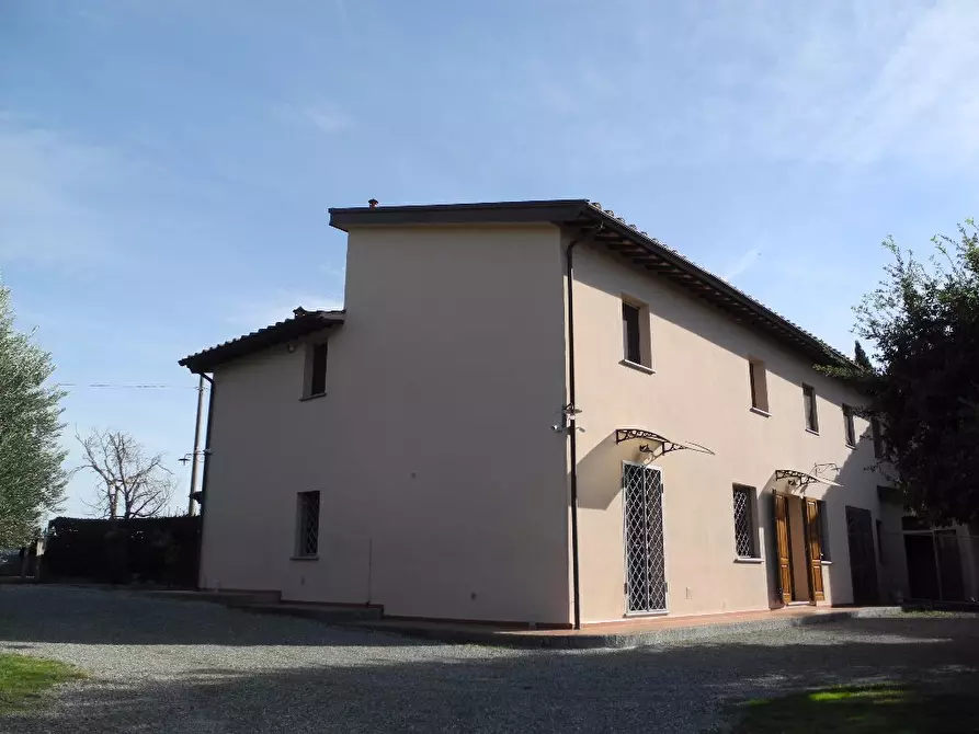 Immagine 1 di Casa colonica in vendita  a Cerreto Guidi