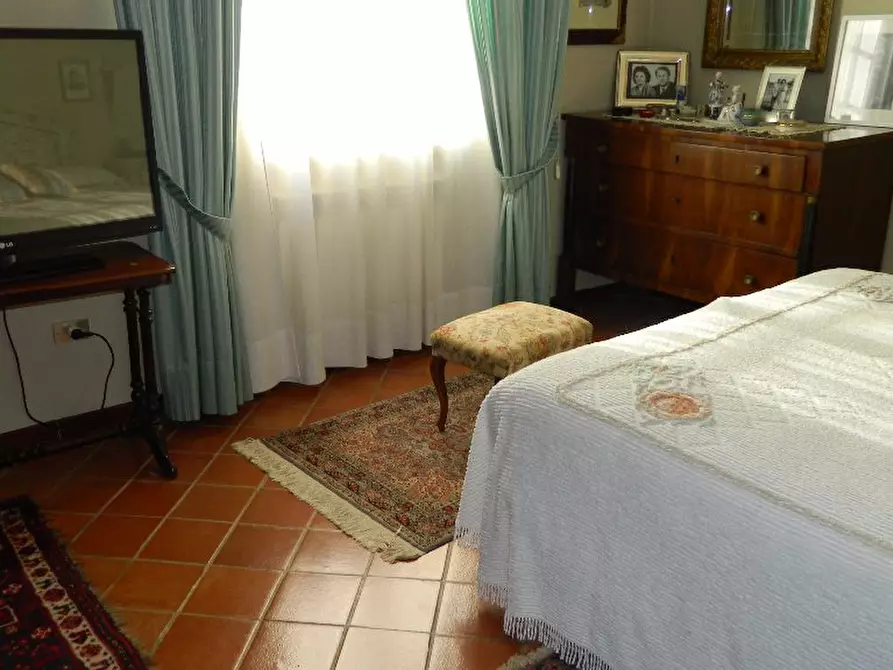 Immagine 15 di Villa in vendita  a Sarzana