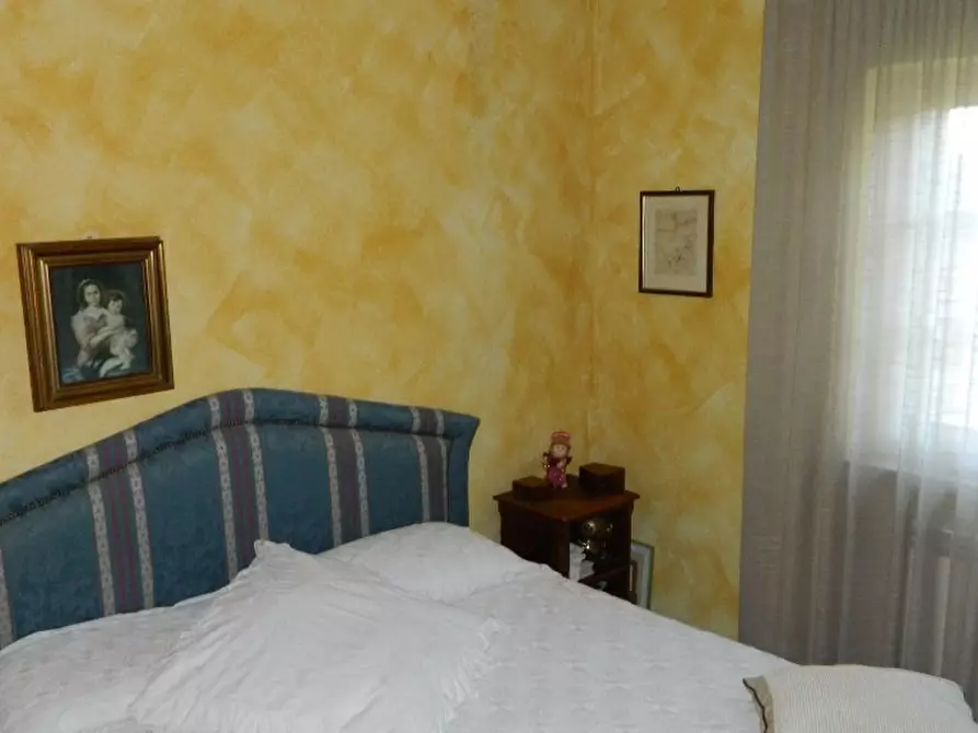 Immagine 19 di Villa in vendita  a Sarzana