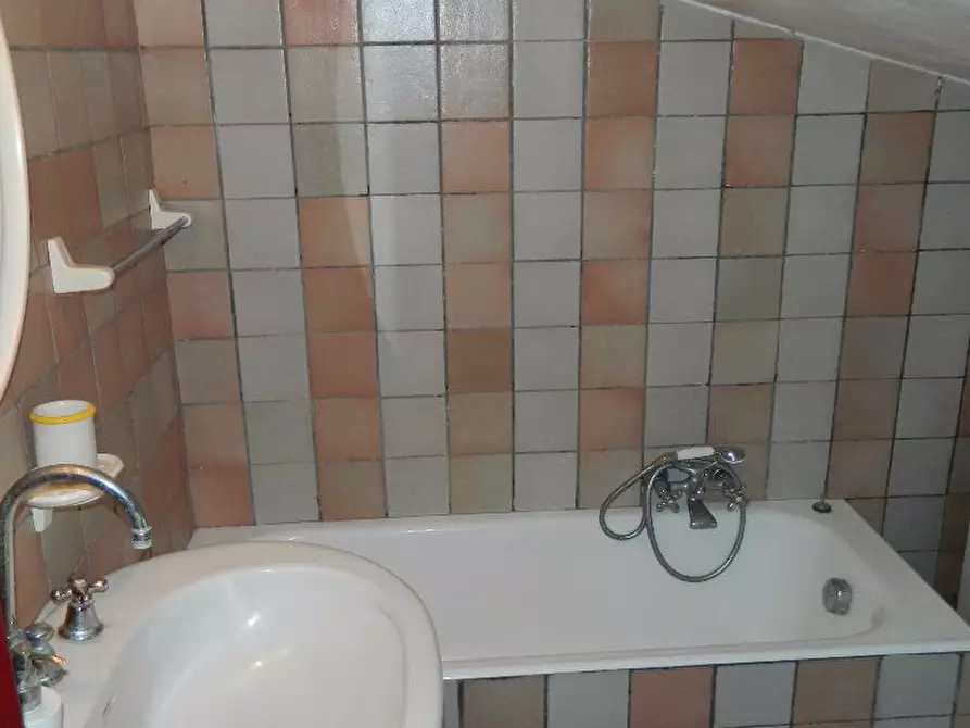 Immagine 30 di Villa in vendita  a Sarzana