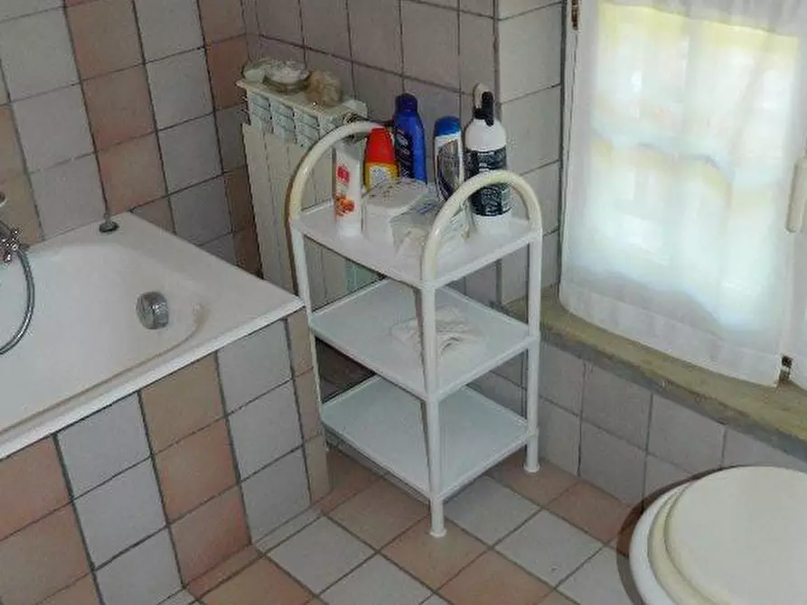 Immagine 31 di Villa in vendita  a Sarzana