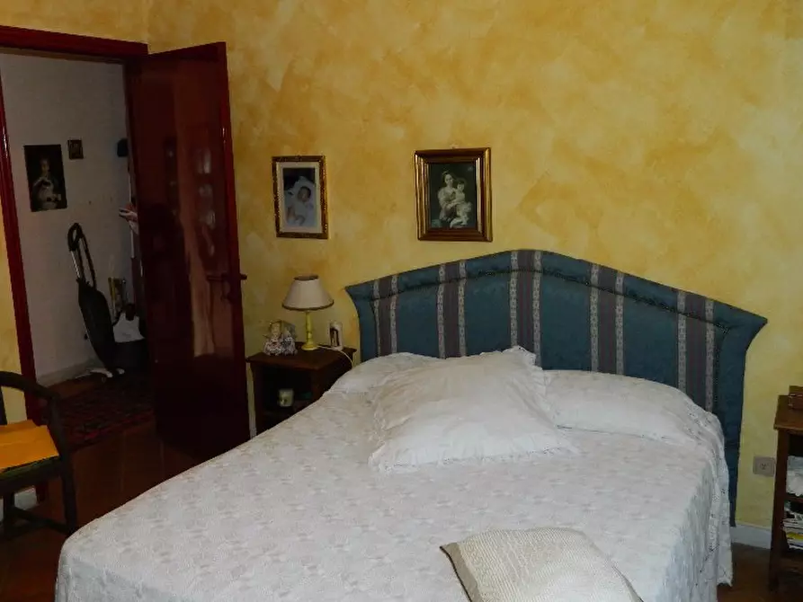 Immagine 20 di Villa in vendita  a Sarzana