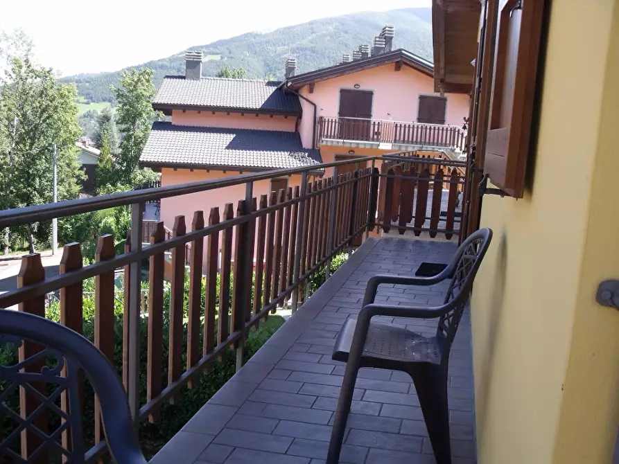 Immagine 6 di Appartamento in vendita  a Pievepelago