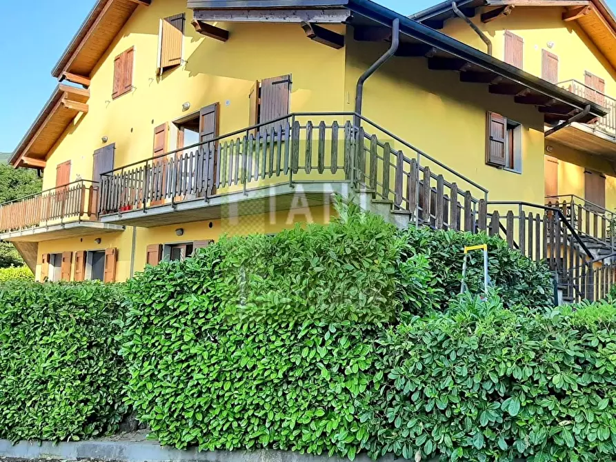 Immagine 14 di Appartamento in vendita  a Pievepelago