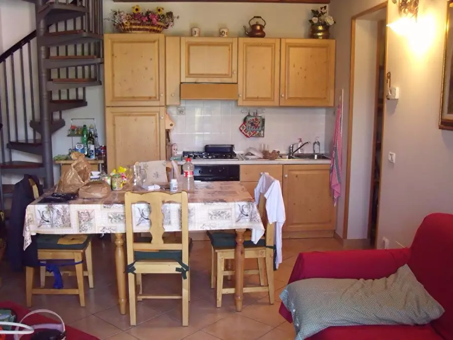 Immagine 3 di Appartamento in vendita  a Pievepelago