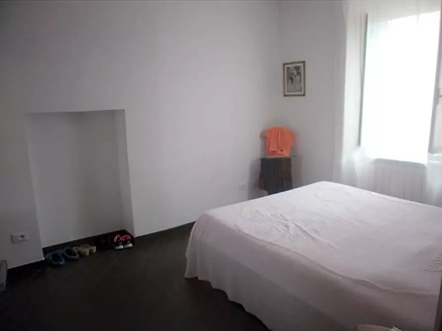 Immagine 10 di Appartamento in vendita  a Carrara