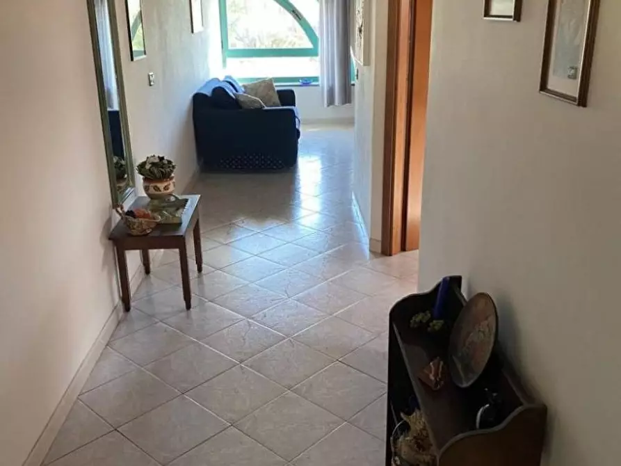 Immagine 6 di Mansarda in vendita  a Massa