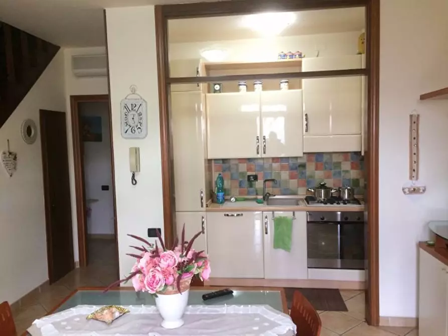 Immagine 4 di Appartamento in vendita  a Casole D'elsa