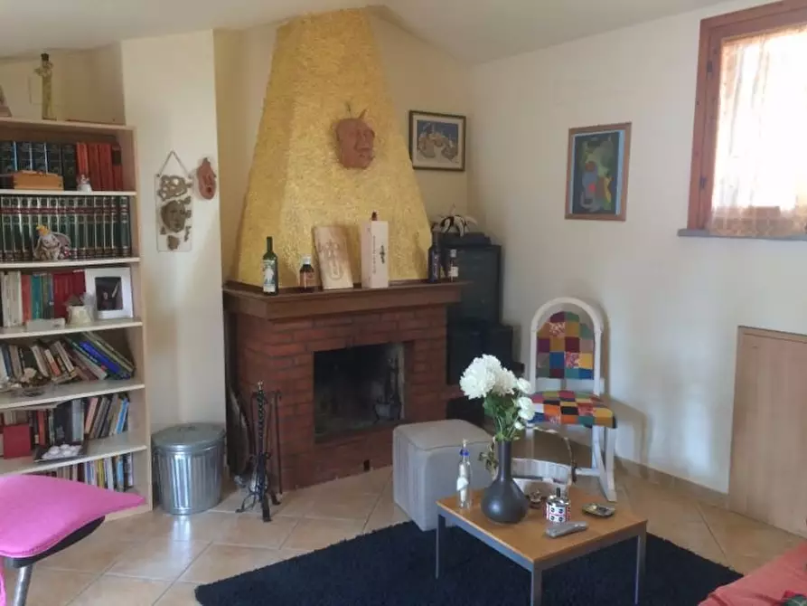 Immagine 6 di Appartamento in vendita  a Casole D'elsa