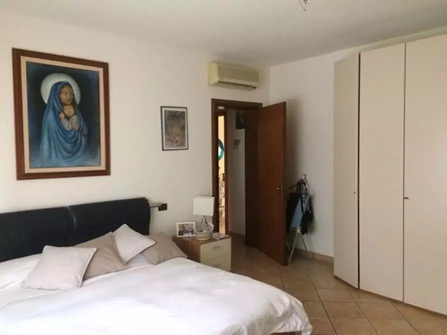 Immagine 3 di Appartamento in vendita  a Casole D'elsa