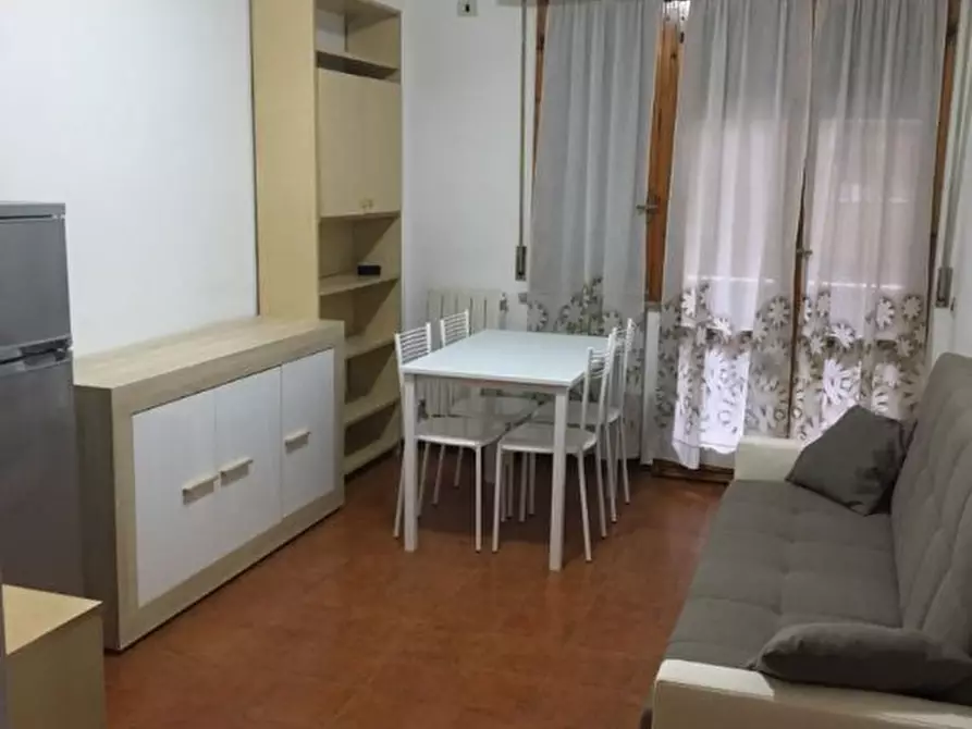 Immagine 2 di Appartamento in vendita  a Pisa