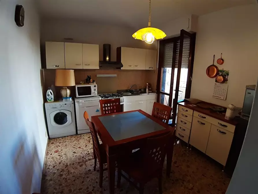 Immagine 3 di Appartamento in affitto  a Pisa