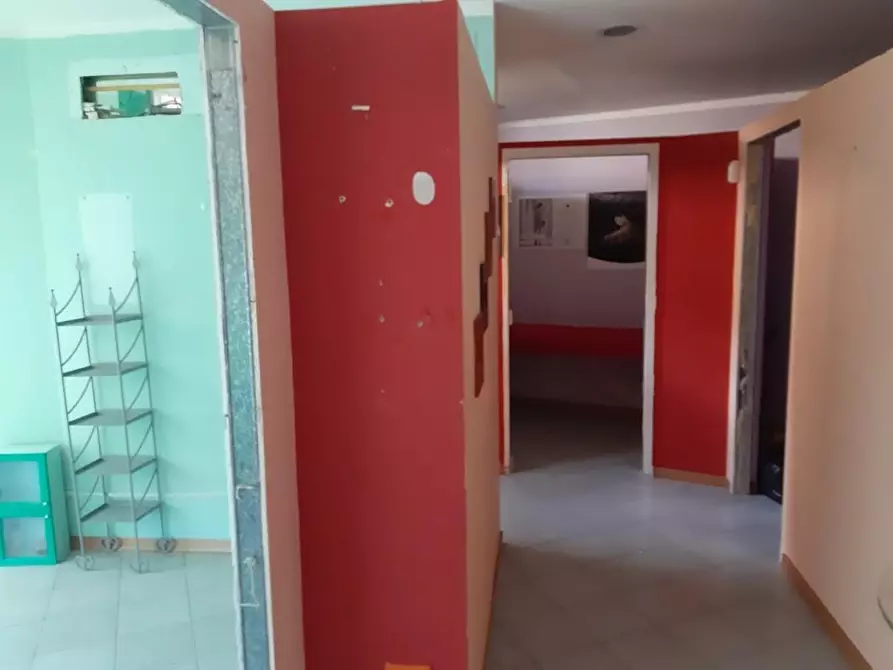 Immagine 13 di Ufficio in affitto  a Pisa