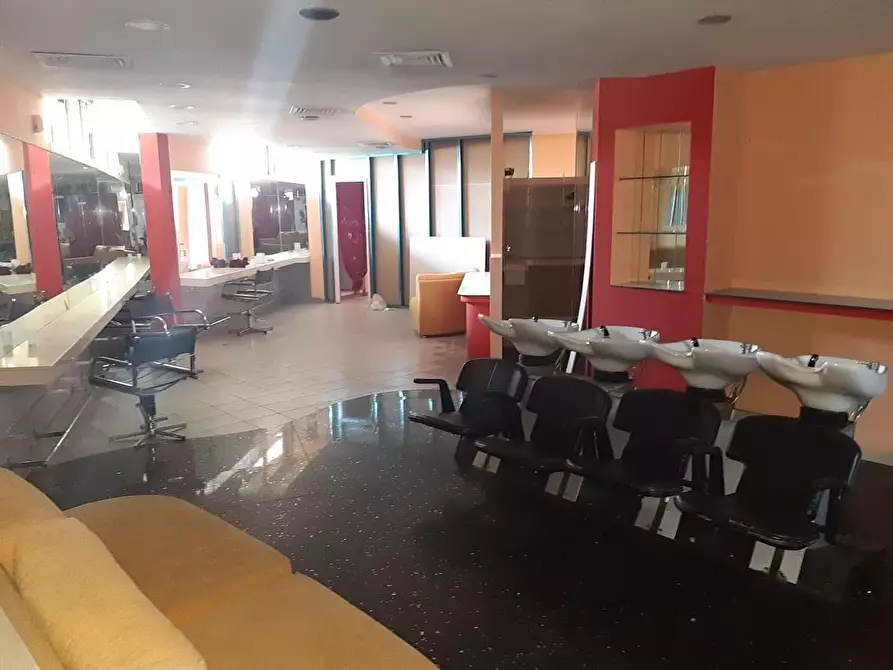 Immagine 3 di Ufficio in affitto  a Pisa