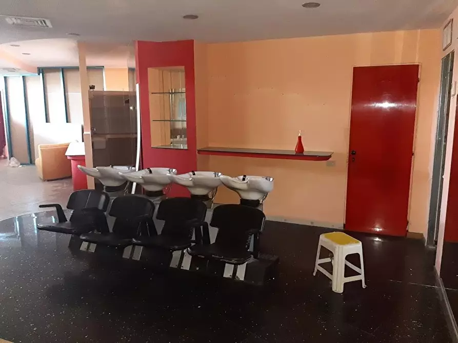 Immagine 7 di Ufficio in affitto  a Pisa