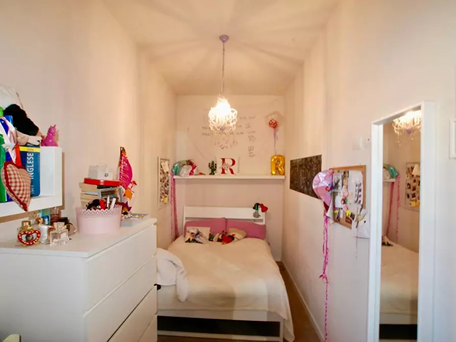 Immagine 16 di Appartamento in vendita  a Pontedera