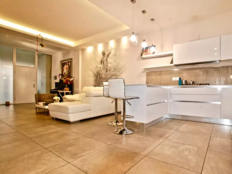 Immagine 7 di Appartamento in vendita  a Pontedera