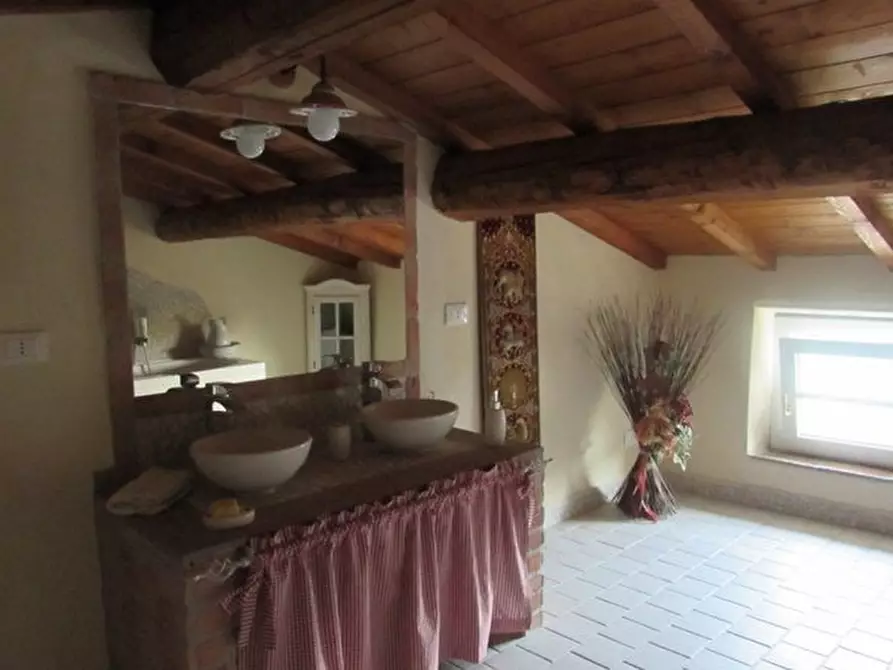 Immagine 12 di Terratetto in vendita  a Capannori