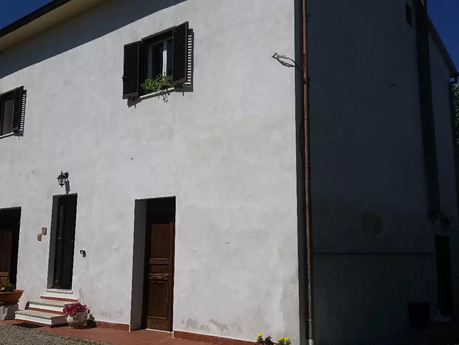 Immagine 1 di Casa colonica in vendita  a Casciana Terme Lari