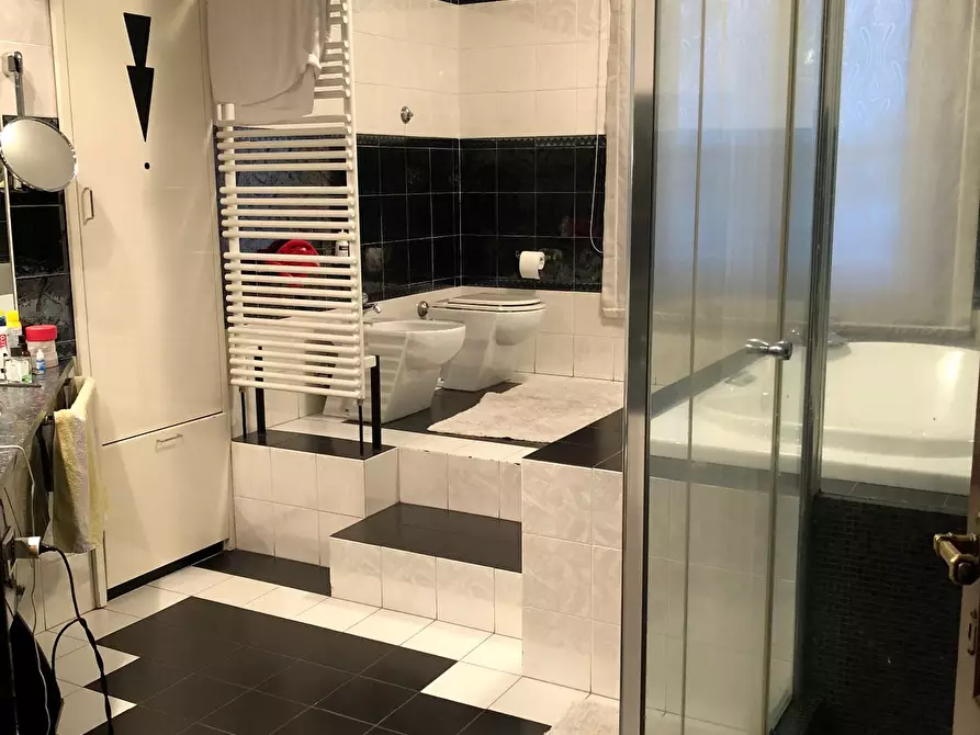 Immagine 10 di Villa in vendita  a San Miniato