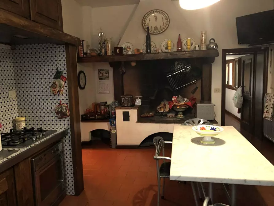 Immagine 6 di Villa in vendita  a San Miniato