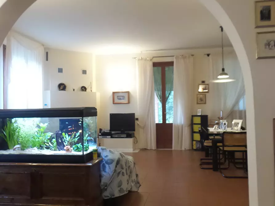 Immagine 31 di Villa in vendita  a Castelfiorentino