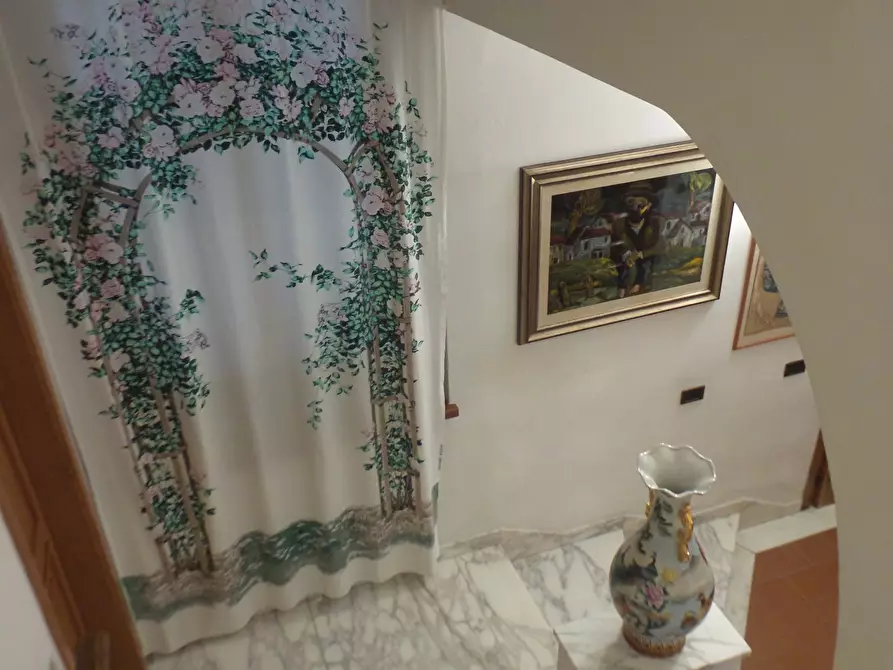 Immagine 25 di Villa in vendita  a Castelfiorentino