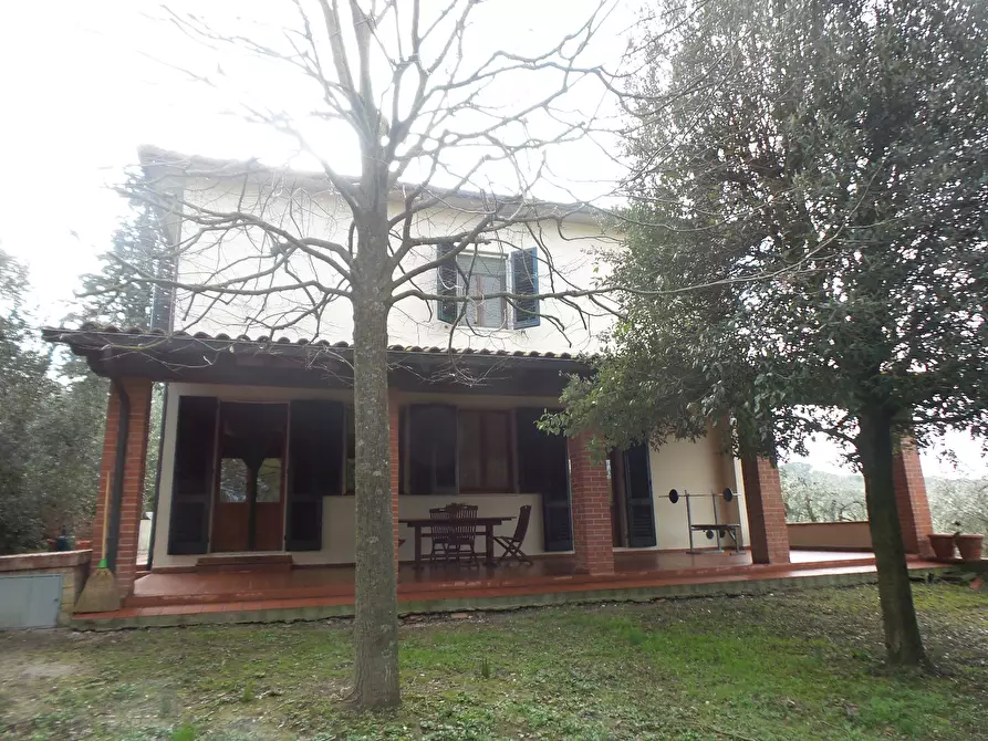 Immagine 36 di Villa in vendita  a Castelfiorentino