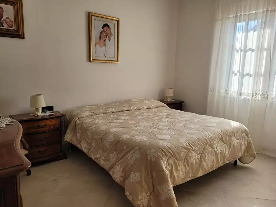 Immagine 15 di Casa bifamiliare in affitto  a Montignoso